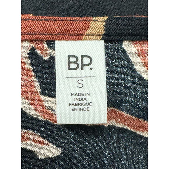 BP. Tiger Print Crop Top Surplice Ruched Waist Long Sleeves Brown Women's S NWOT - Picture 8 of 9